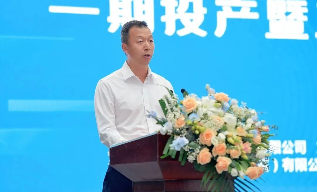 張曉剛4.jpg 張曉剛4.jpg